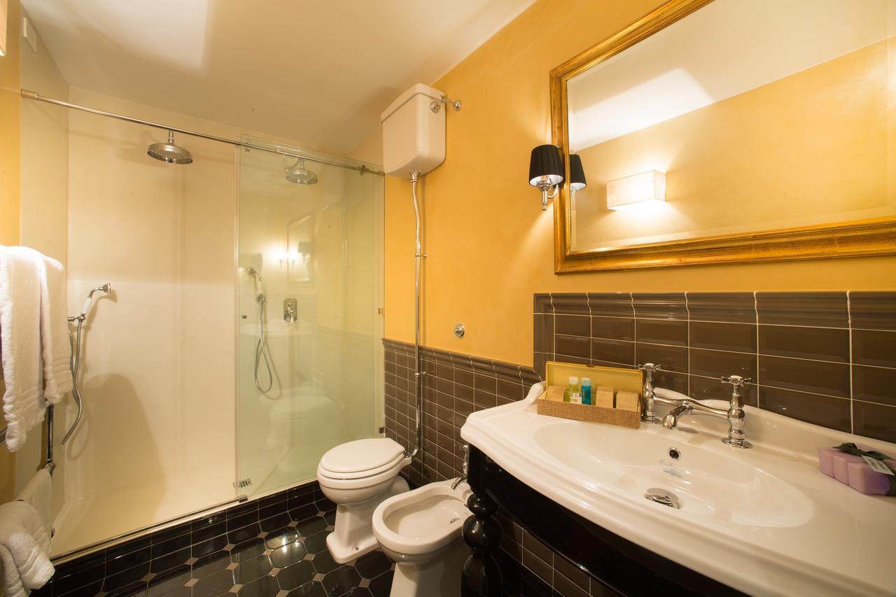 Boutique Torre De' Conti Bed and breakfast 2*